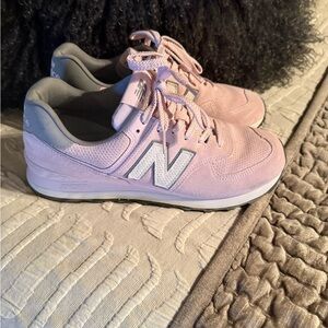 New Balance Women's Light Pink and Gray Athletic Shoes